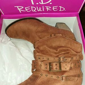 Ladies Boots